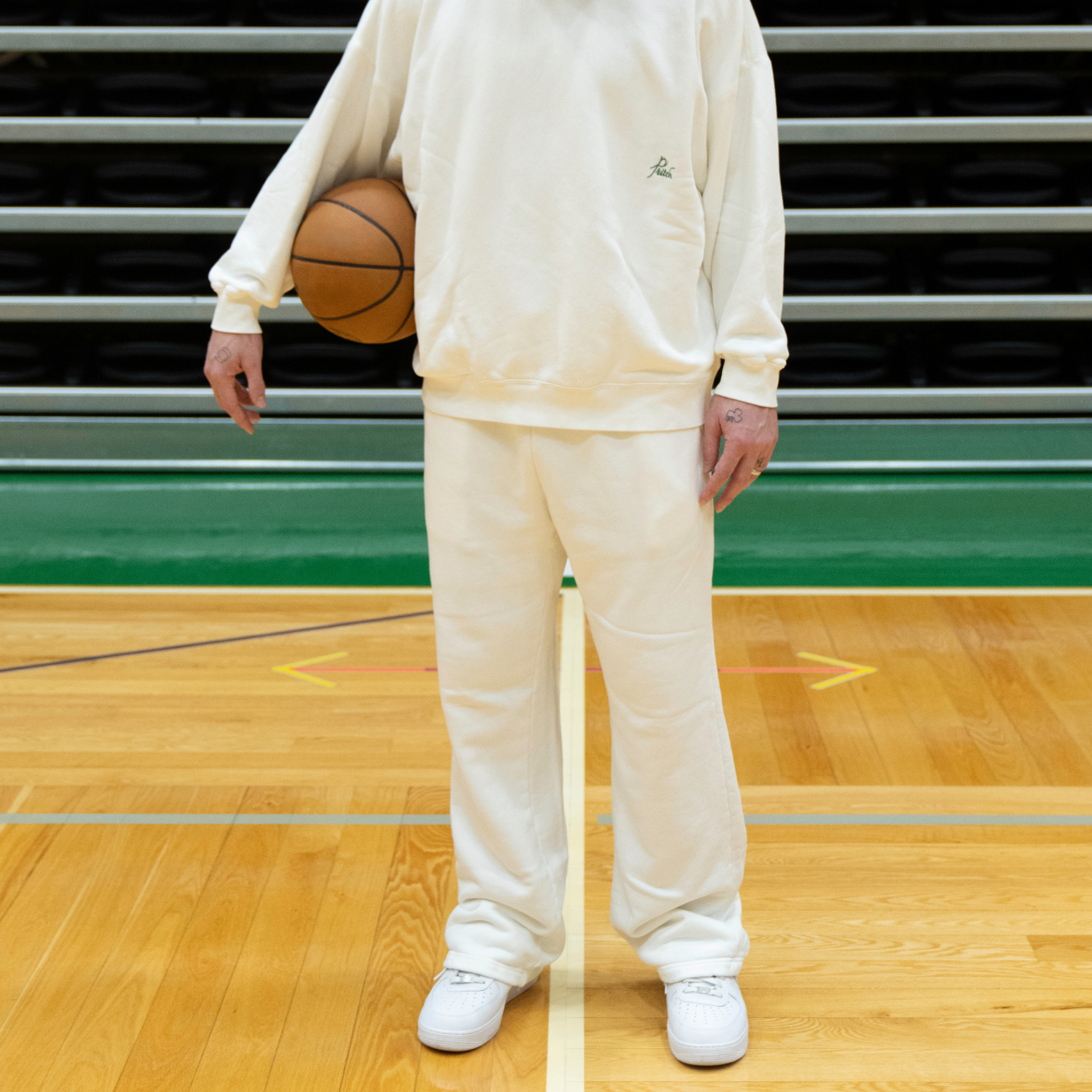 The Baseline Sweatpant - Vintage White
